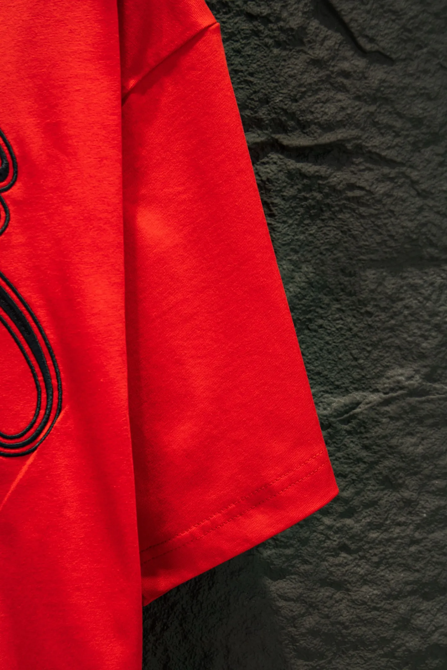 ：5241#p84 🆕 os ， nice✔️ - ⚠️100% 32 260 ， ， ， ！！ ， ！ # # oversize ， ！ ， ！ “ ” 💏 :Black Red Size:XS S M L